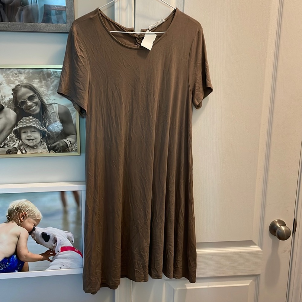 NWT open back tie up swing dress size medium
